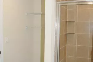 4341 Cambio Gdns Ct, Tampa, FL 33610 - Photo 23