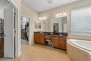 7040 Cardinalwood Ln, Land O Lakes, FL 34637 - Photo 17