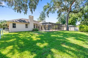 512 Caulder Park Rd, Seffner, FL 33584 - Photo 41