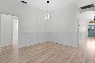 512 Caulder Park Rd, Seffner, FL 33584 - Photo 25