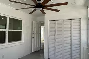 4611 W McElroy Ave, Tampa, FL 33611 - Photo 31
