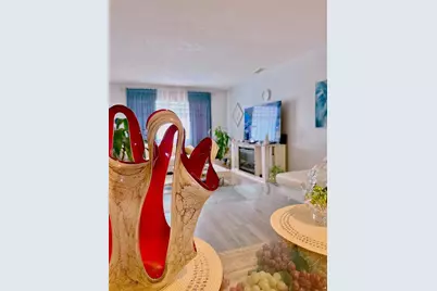 5357 81st Street N #15, Saint Petersburg, FL 33709 - Photo 3