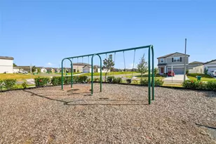 35271 Crescent Creek Dr, Zephyrhills, FL 33541 - Photo 71