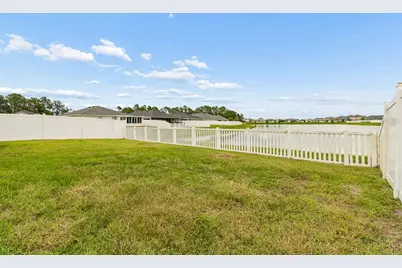 35271 Crescent Creek Drive, Zephyrhills, FL 33541 - Photo 33