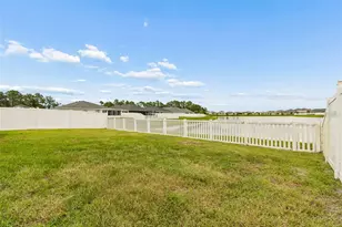35271 Crescent Creek Dr, Zephyrhills, FL 33541 - Photo 33