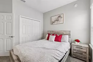 35271 Crescent Creek Dr, Zephyrhills, FL 33541 - Photo 41
