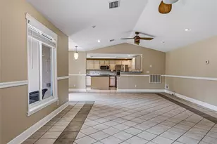 8205 Westridge Dr, Tampa, FL 33615 - Photo 5