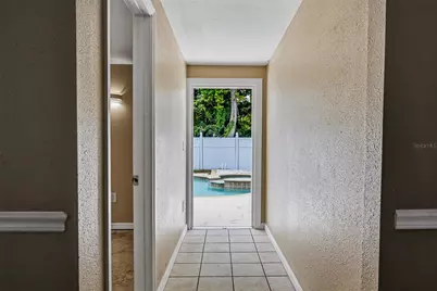 8205 Westridge Drive, Tampa, FL 33615 - Photo 37