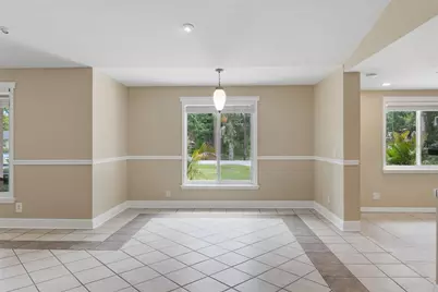 8205 Westridge Drive, Tampa, FL 33615 - Photo 9