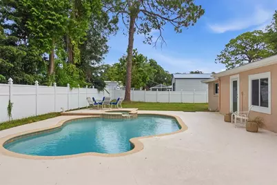8205 Westridge Drive, Tampa, FL 33615 - Photo 43