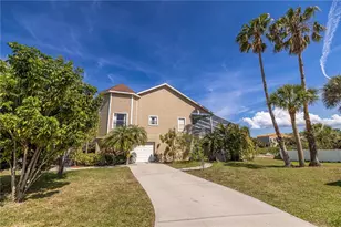 7345 Brightwaters Ct, New Port Richey, FL 34652 - Photo 3