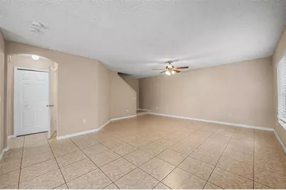 7434 E Bank Drive, Tampa, FL 33617 - Photo 13