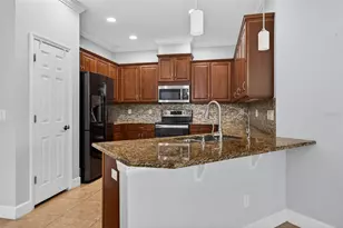 712 Chipper Dr, Sun City Center, FL 33573 - Photo 13
