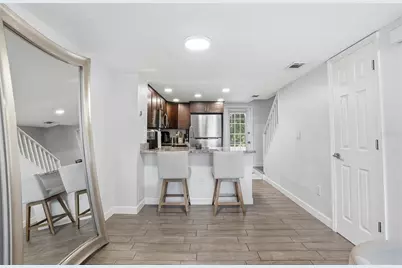 2209 Fletchers Point Circle, Tampa, FL 33613 - Photo 11
