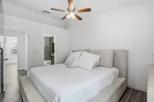 2209 Fletchers Point Cir, Tampa, FL 33613 - Photo 21