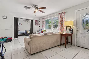 415 Oakmount Rd, Clearwater, FL 33765 - Photo 5