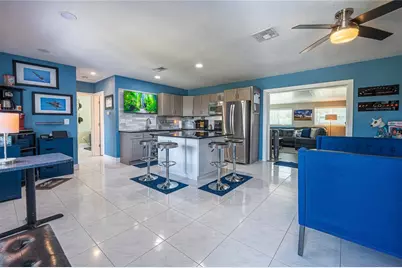 5760 3rd Avenue N, Saint Petersburg, FL 33710 - Photo 3