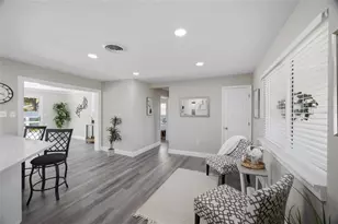 923 N Palm Dr SW, Largo, FL 33770 - Photo 3