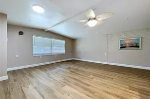 8616 Magnolia St, Gibsonton, FL 33534 - Photo 23