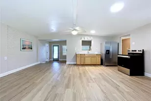 8616 Magnolia St, Gibsonton, FL 33534 - Photo 25