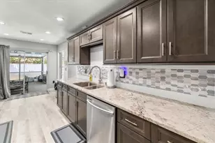 1279 Deltona Blvd, Spring Hill, FL 34606 - Photo 11