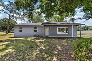 4535 Meadowview Dr, Lakeland, FL 33810 - Photo 9