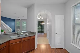 7631 Red Mill Cir, New Port Richey, FL 34653 - Photo 9