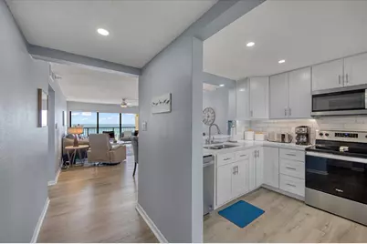 15000 Gulf Boulevard #602, Madeira Beach, FL 33708 - Photo 11