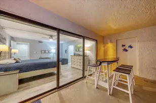 15000 Gulf Blvd, Madeira Beach, FL 33708 - Photo 9