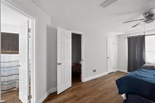 906 Lakemont Hills Blvd, Brandon, FL 33510 - Photo 17