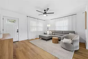 9851 52nd St N, Pinellas Park, FL 33782 - Photo 5