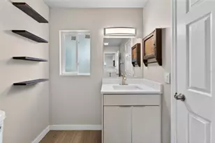 7156 Lockwood St, Spring Hill, FL 34606 - Photo 23