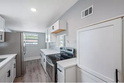 4908 N 15th Street, Tampa, FL 33610 - Photo 9