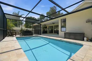 124 Colony S Dr, Tarpon Springs, FL 34689 - Photo 37