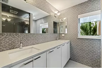 1846 Coffee Pot Boulevard NE, Saint Petersburg, FL 33704 - Photo 41
