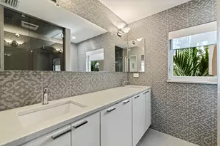 1846 Coffee Pot Blvd NE, Saint Petersburg, FL 33704 - Photo 41