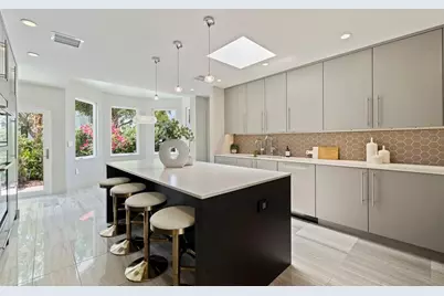 1846 Coffee Pot Boulevard NE, Saint Petersburg, FL 33704 - Photo 17