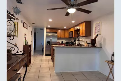 10102 Missy Court, Tampa, FL 33615 - Photo 7
