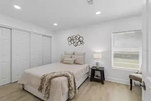 1702 W Johnston Ave, Tampa, FL 33603 - Photo 21
