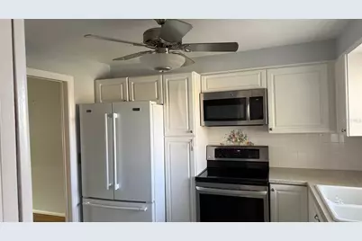 4575 Cove Circle #703, Saint Petersburg, FL 33708 - Photo 3