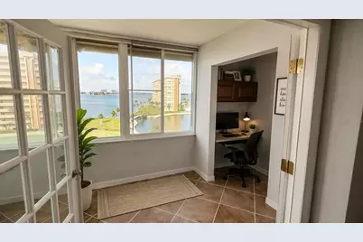 4575 Cove Circle #703, Saint Petersburg, FL 33708 - Photo 17