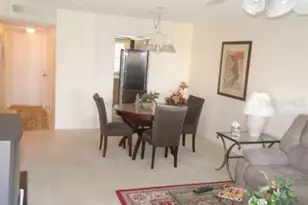 4575 Cove Cir, Saint Petersburg, FL 33708 - Photo 5