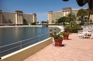 4575 Cove Cir, Saint Petersburg, FL 33708 - Photo 23