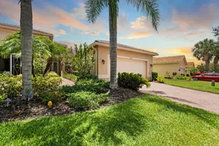 15665 Aurora Lake Cir, Wimauma, FL 33598 - Photo 65