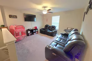 1561 Flower Dust Dr, Ruskin, FL 33570 - Photo 13