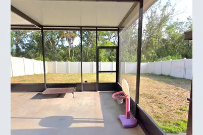 1561 Flower Dust Drive, Ruskin, FL 33570 - Photo 19