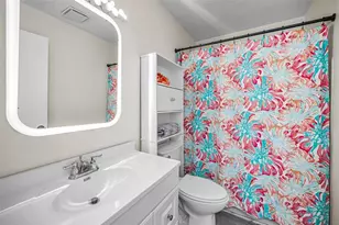 2263 Bancroft Cir N, Palm Harbor, FL 34683 - Photo 27