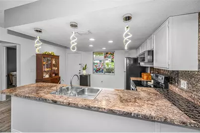 2263 Bancroft Circle N #B, Palm Harbor, FL 34683 - Photo 11