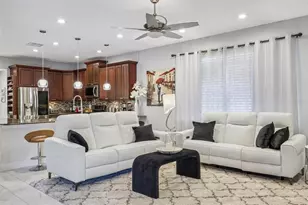 1628 Crossvine Ct, Trinity, FL 34655 - Photo 9