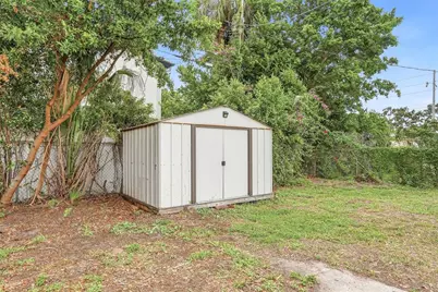 2534 19th Street S, Saint Petersburg, FL 33712 - Photo 31